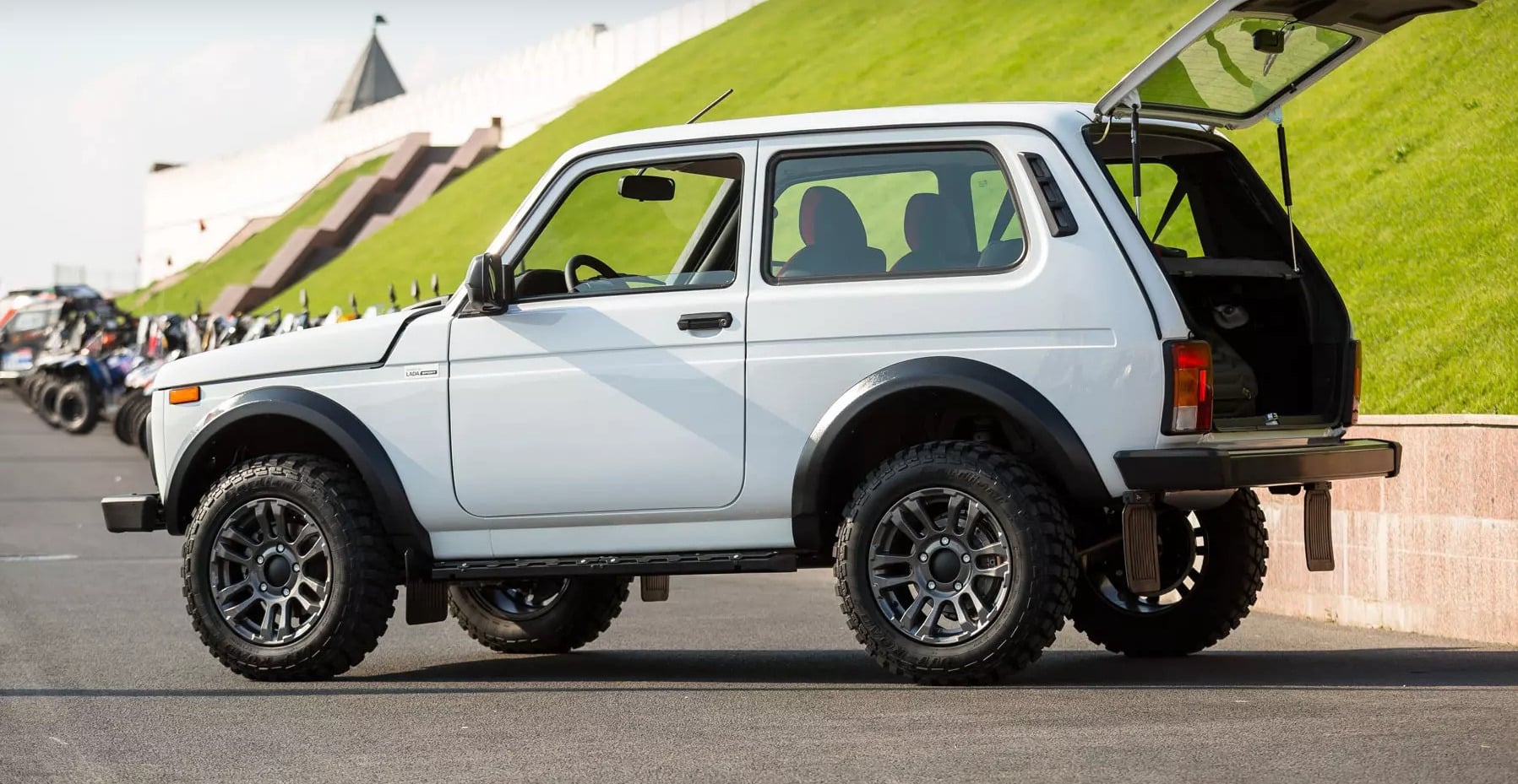 Lada Niva Sport 2024 подробно раскрывается на новых фото