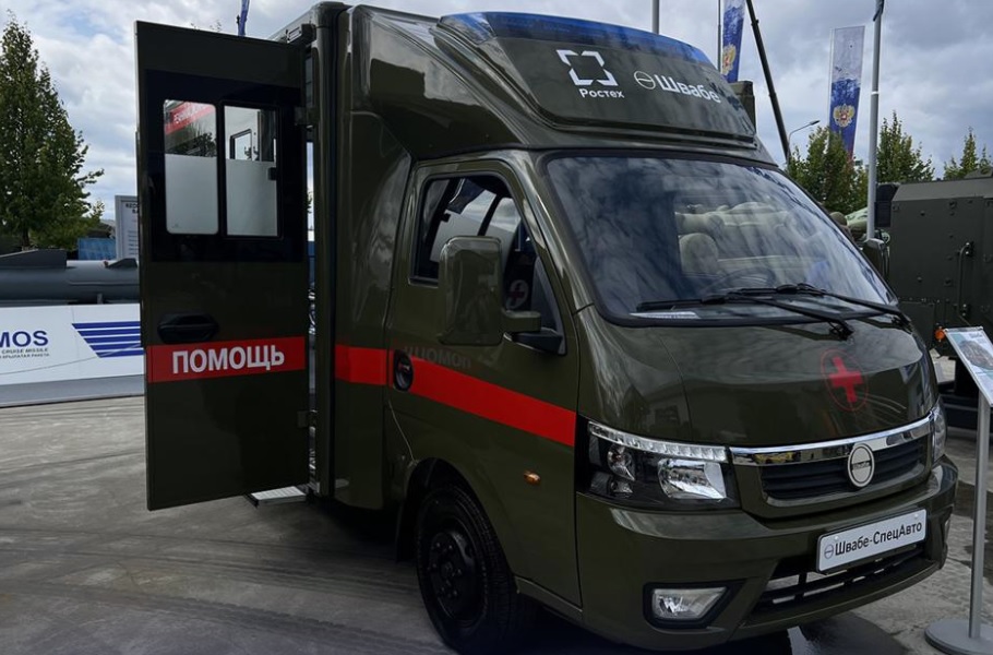 В России представлена ​​новая компактная и современная машина скорой помощи: ее приспособят для эвакуации