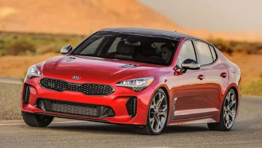 У Kia Stinger 2021 года проблемы с топливным насосом