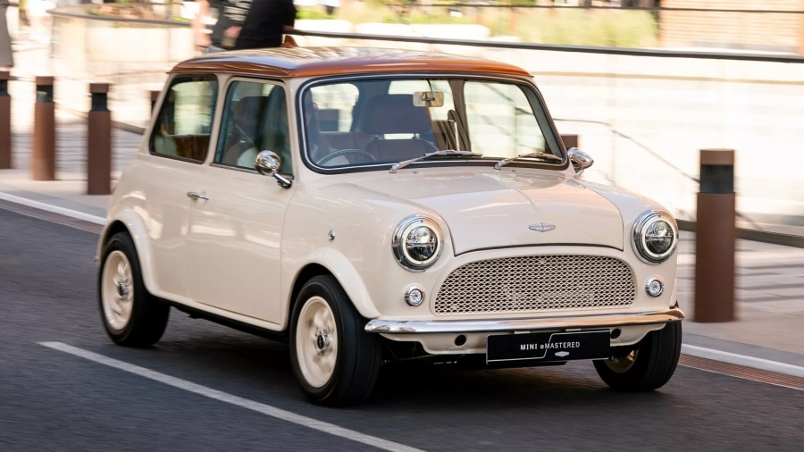 Классический Mini превратили в электрический мод с 97-сильным двигателем