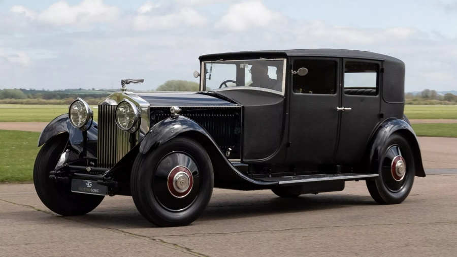 Классический Rolls-Royce Phantom II превратился в необычный электромобиль