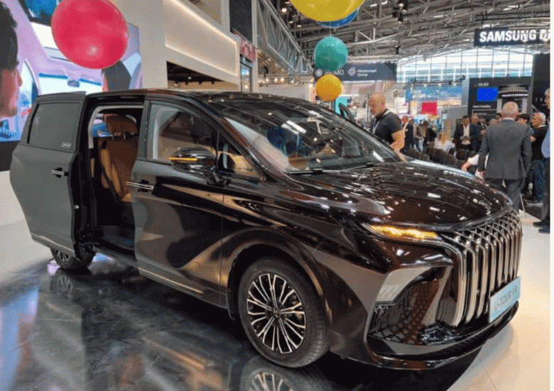 Dongfeng Forthing U-Tour V9 2024 представлен официально