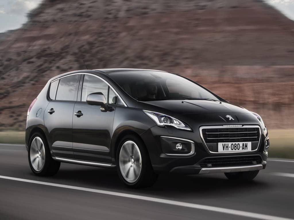 Peugeot 3008 2009-2016: названы плюсы и минусы