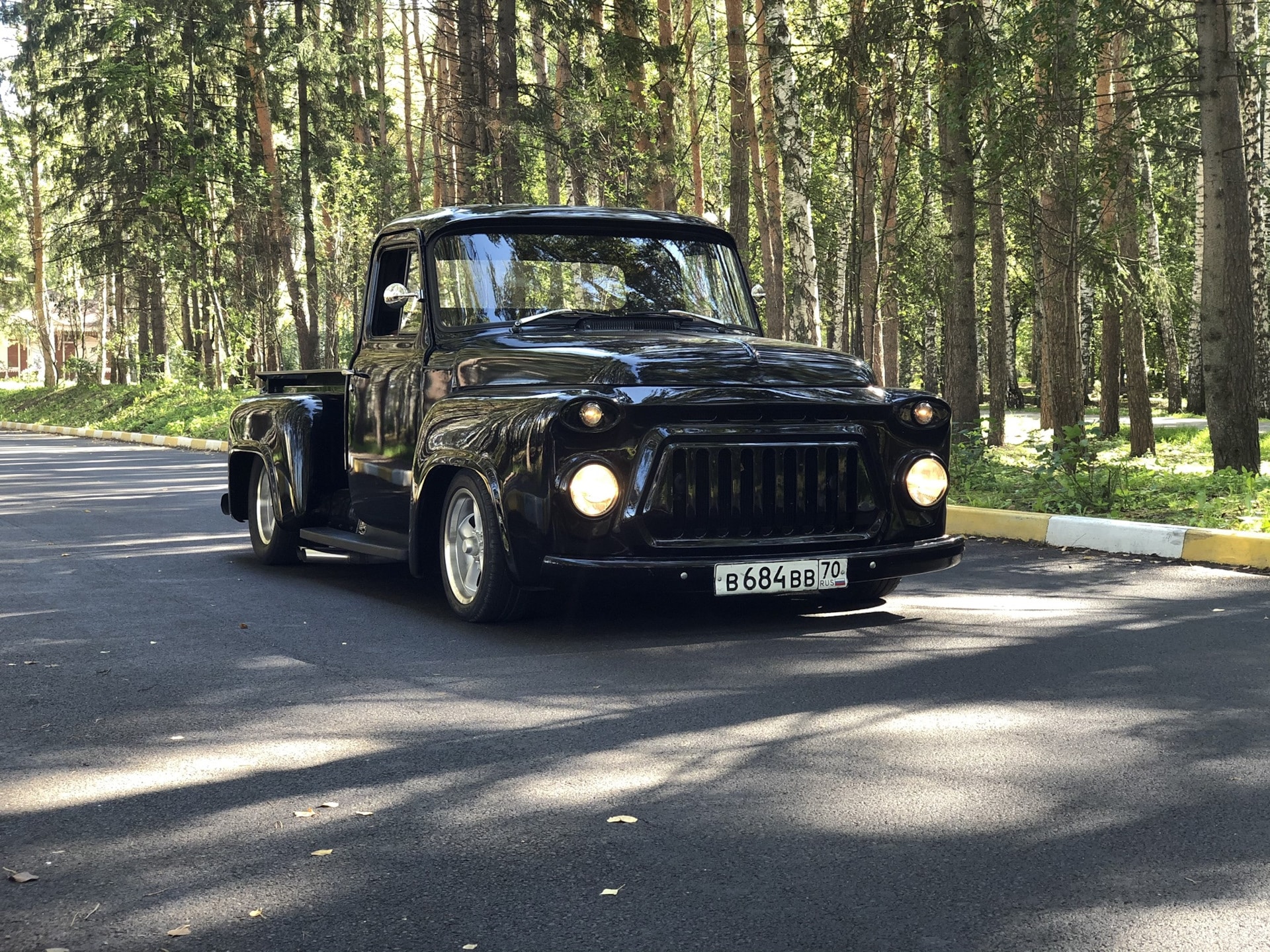 он представил 280-сильный пикап на базе Crown