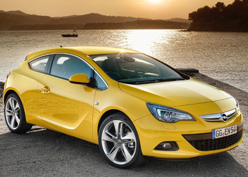 Opel Astra 2024 представлен в новой Tech Edition