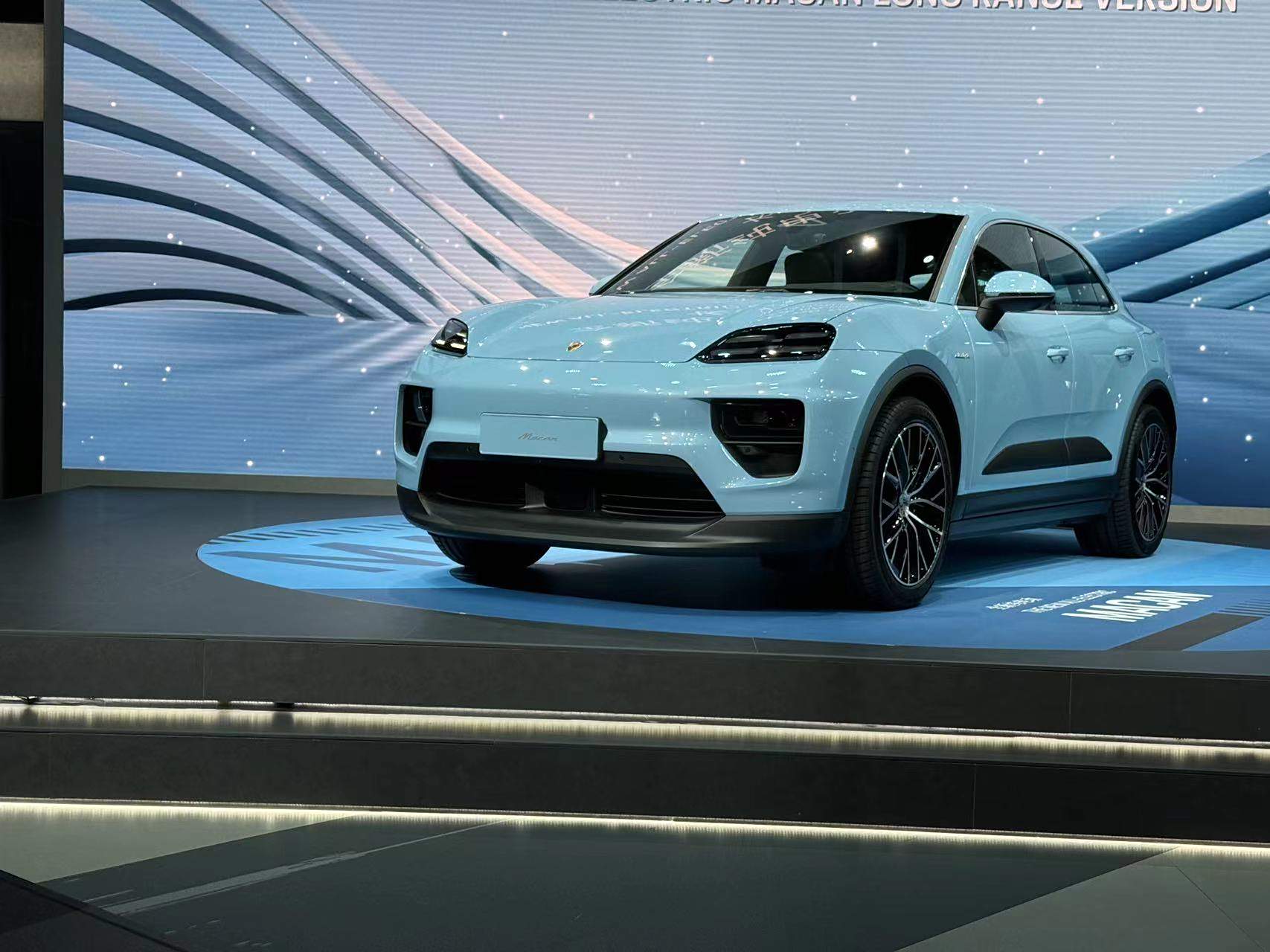 Porsche Macan EV 2025 готовится к началу продаж